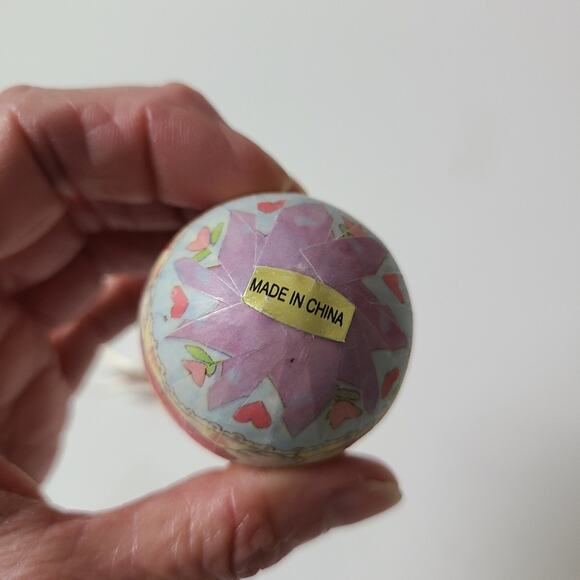 Vintage Paper Mache Bunny Shaped Easter Eggs Lot of 3 with Ties Decor Holiday - Picture 9 of 14